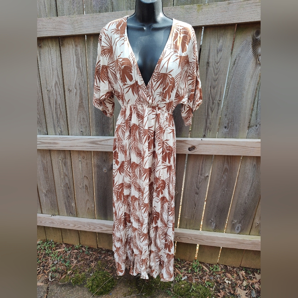 🏵️ Baltic Born Brown White Palm Tree Vacation Maxi Dress